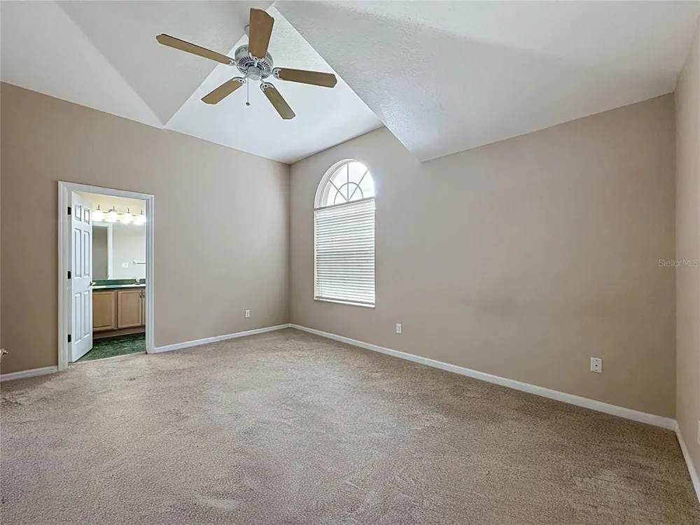 468 PINEWOOD DR Davenport, FL 33896
