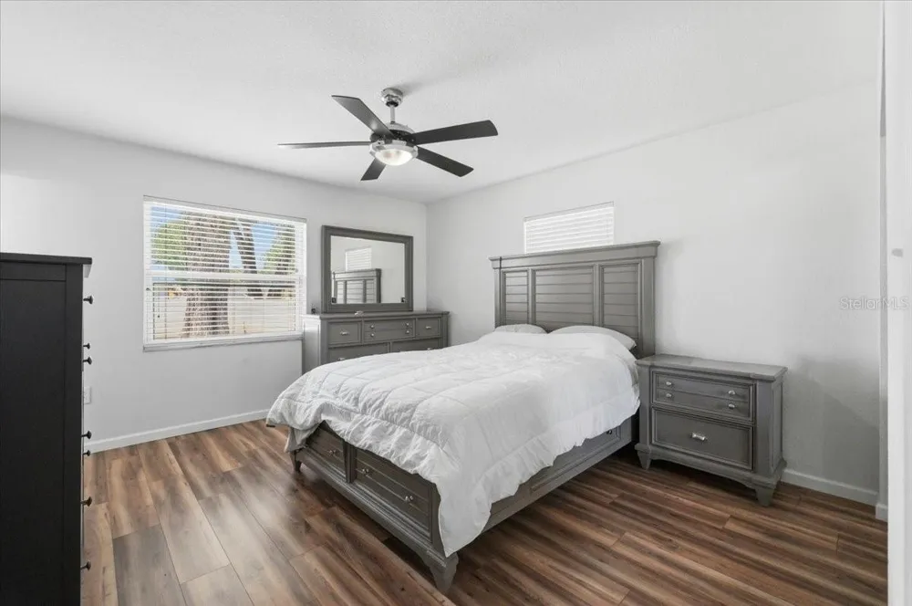 230 LEITHA WAY Lakeland, FL 33809