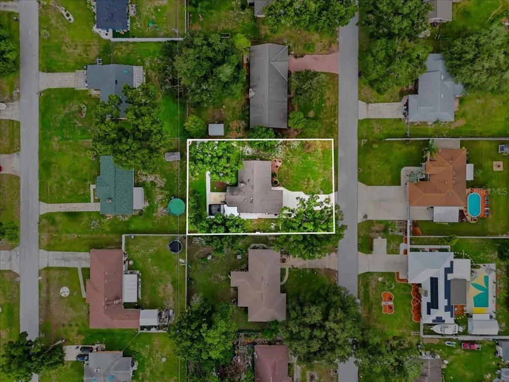 230 LEITHA WAY Lakeland, FL 33809