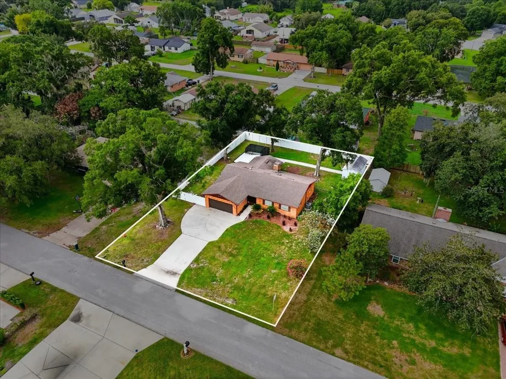 230 LEITHA WAY Lakeland, FL 33809