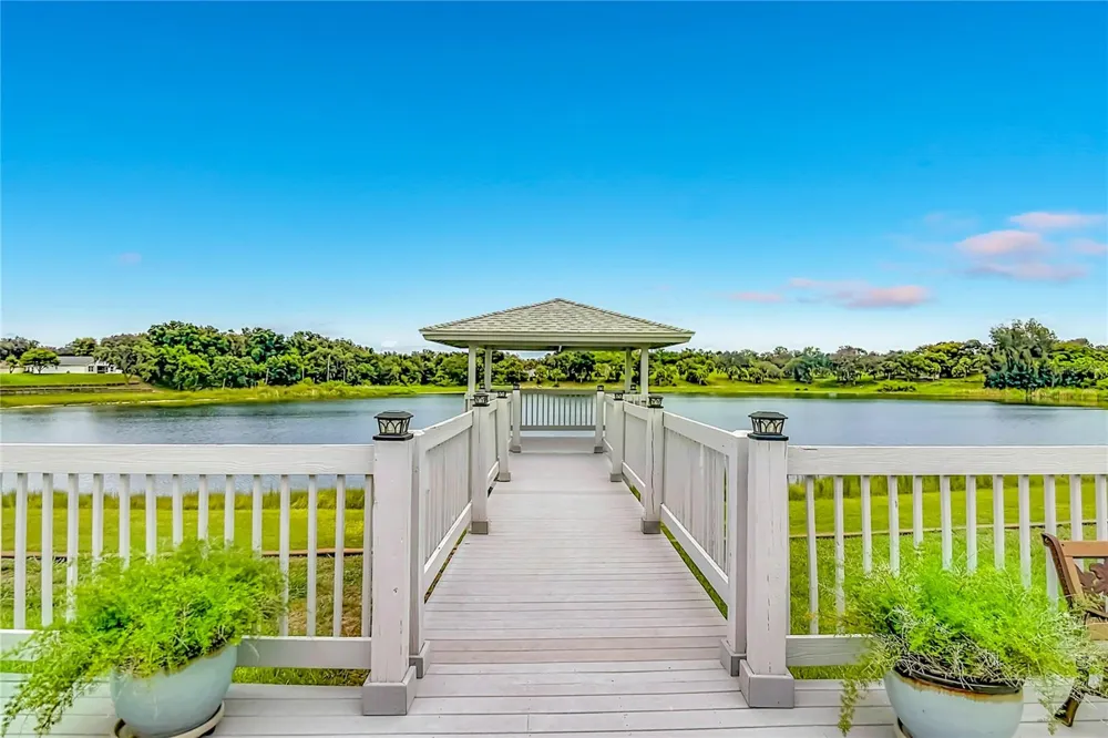 4178 CANNES AVENUE Lake Wales, FL 33859