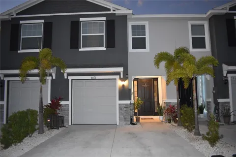 6572 SERENITY FALL LANE