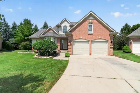 13500 Cambridge Court