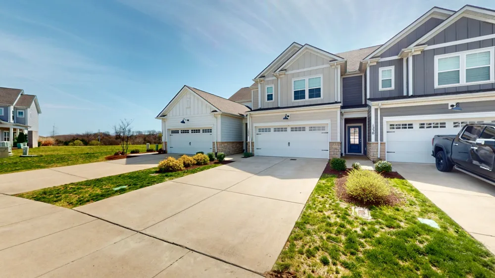 1232 June Wilde Rdg Spring Hill, TN 37174