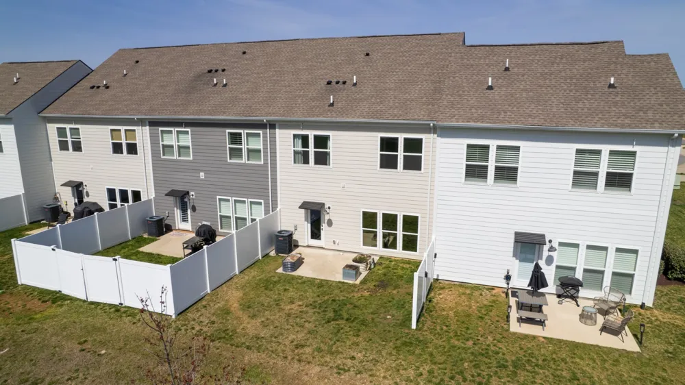 1232 June Wilde Rdg Spring Hill, TN 37174