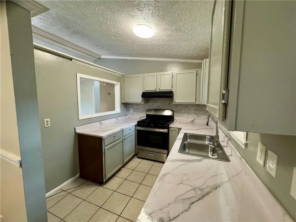 7 Sherwood Loop McDonough, GA 30253