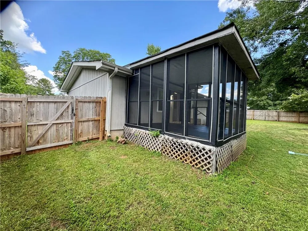 7 Sherwood Loop McDonough, GA 30253