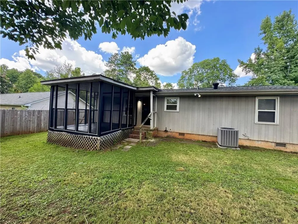 7 Sherwood Loop McDonough, GA 30253