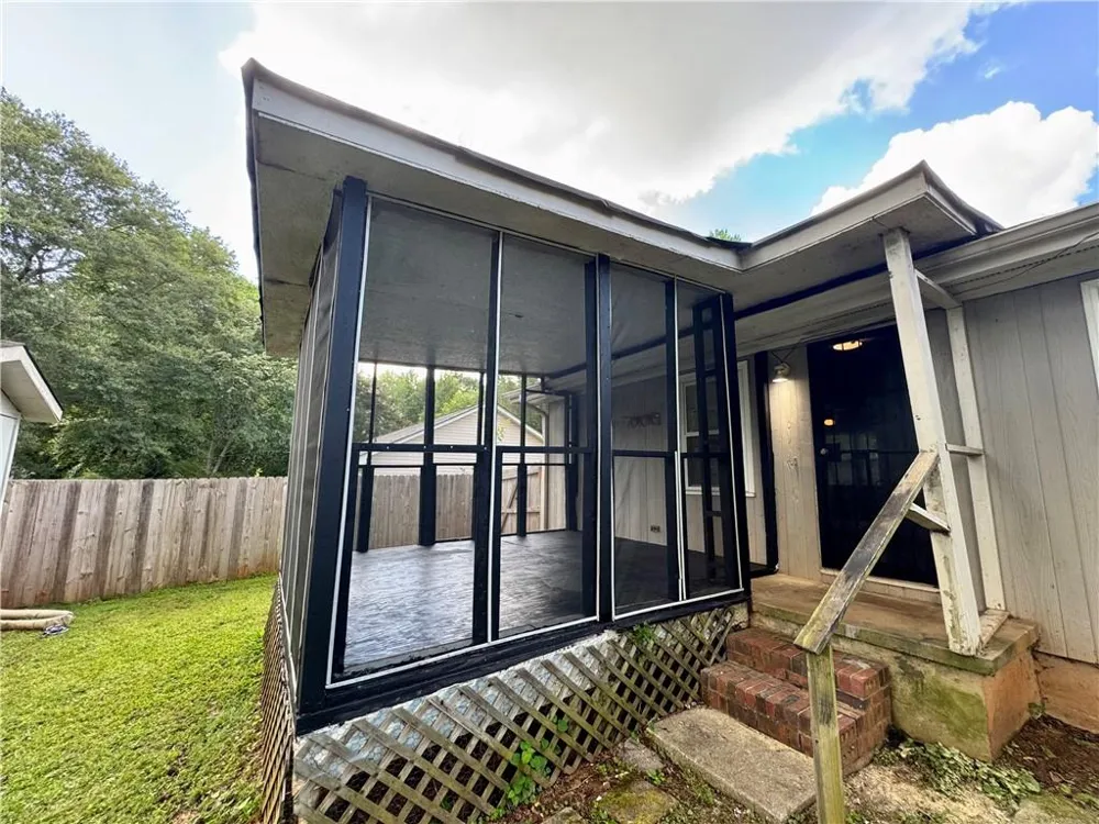 7 Sherwood Loop McDonough, GA 30253