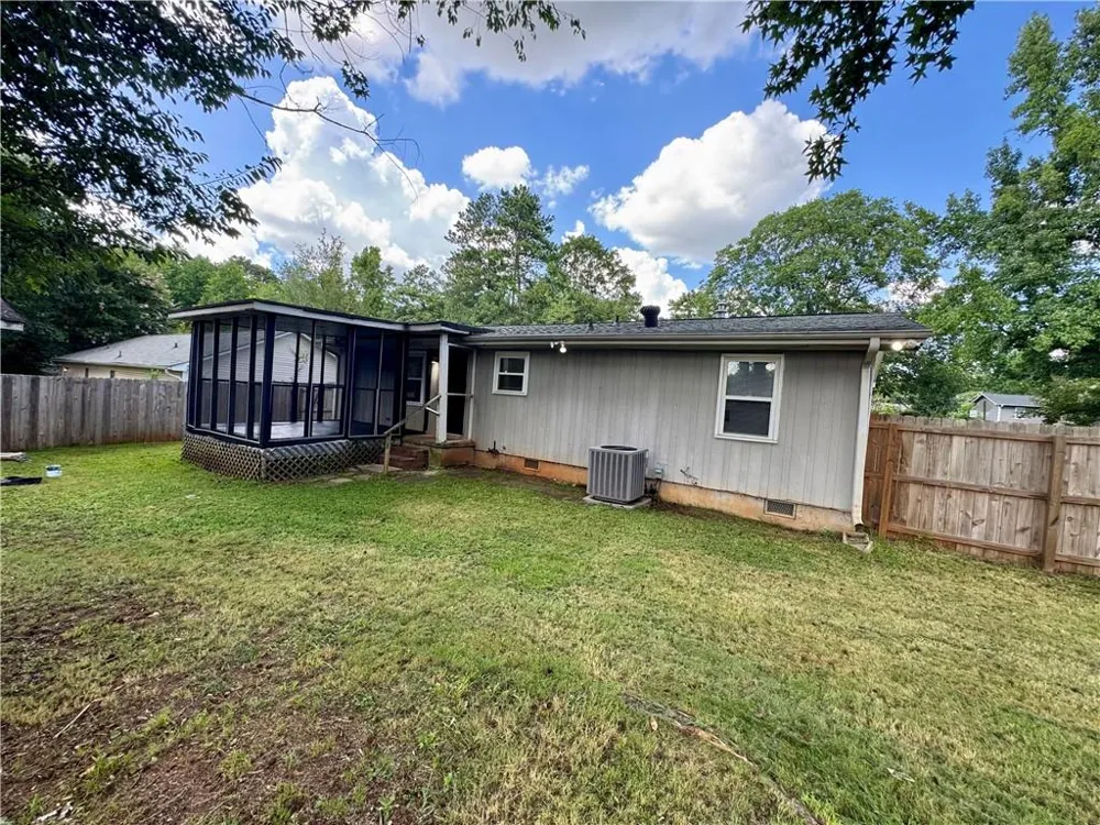 7 Sherwood Loop McDonough, GA 30253