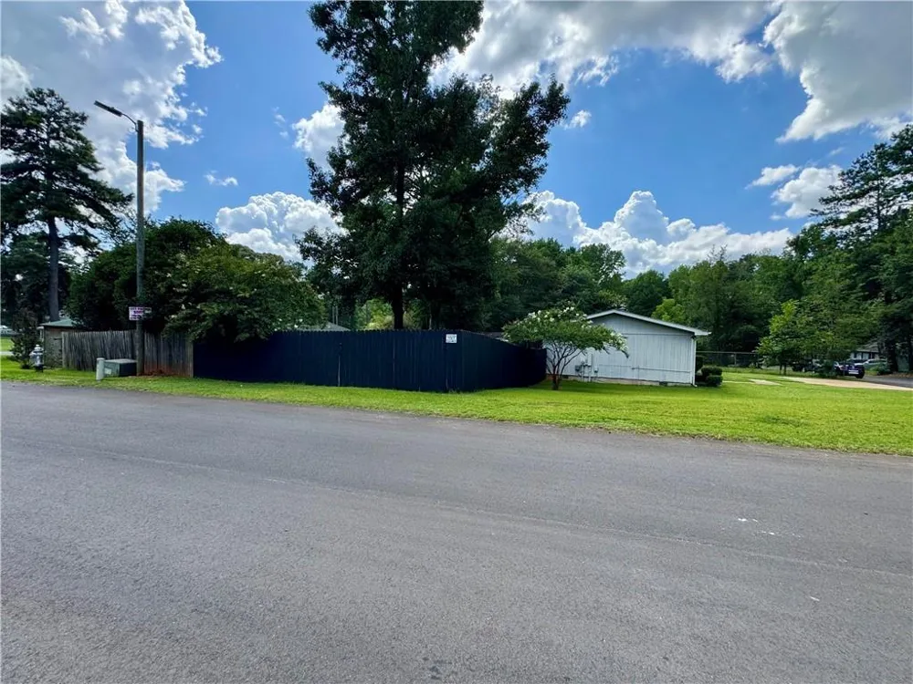 7 Sherwood Loop McDonough, GA 30253