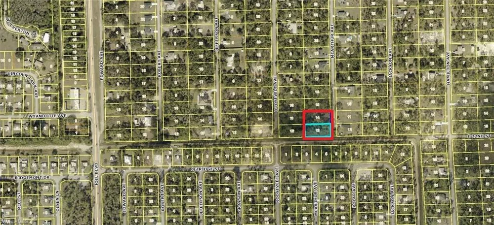2201 McArthur Avenue Alva, FL 33920