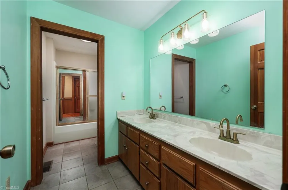 2717 NC Highway 49 S Asheboro, NC 27205