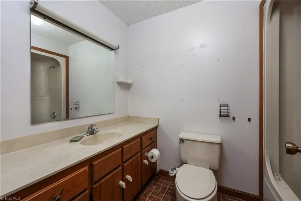 2717 NC Highway 49 S Asheboro, NC 27205