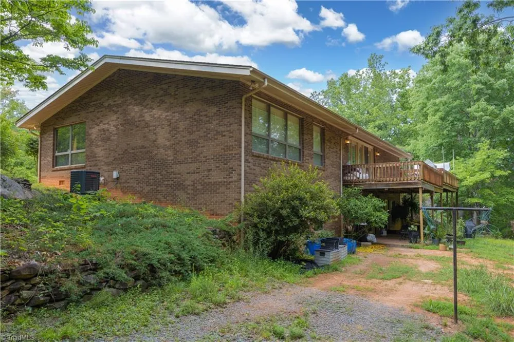 2717 NC Highway 49 S Asheboro, NC 27205