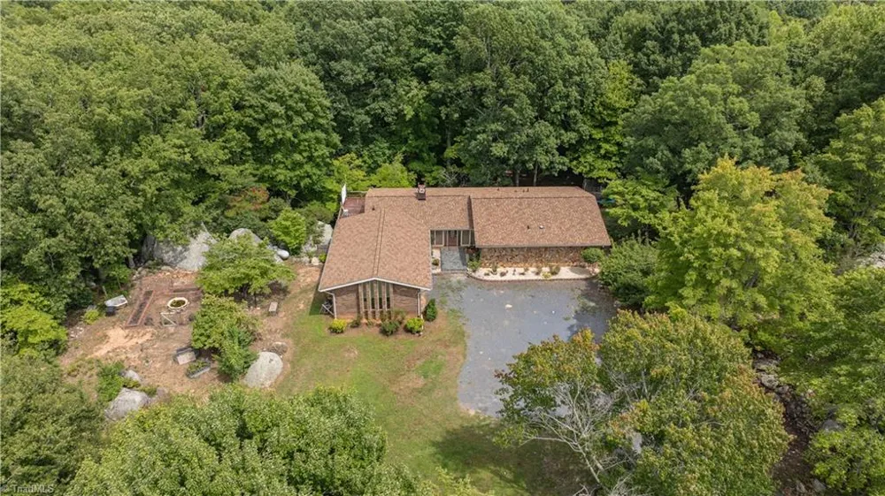2717 NC Highway 49 S Asheboro, NC 27205