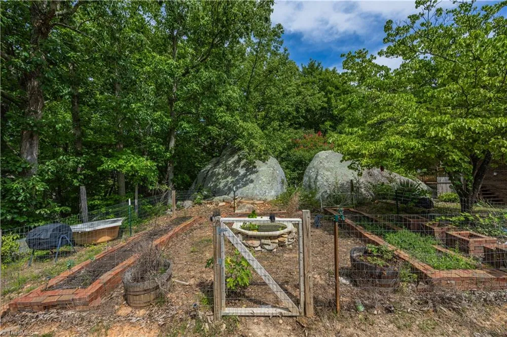 2717 NC Highway 49 S Asheboro, NC 27205
