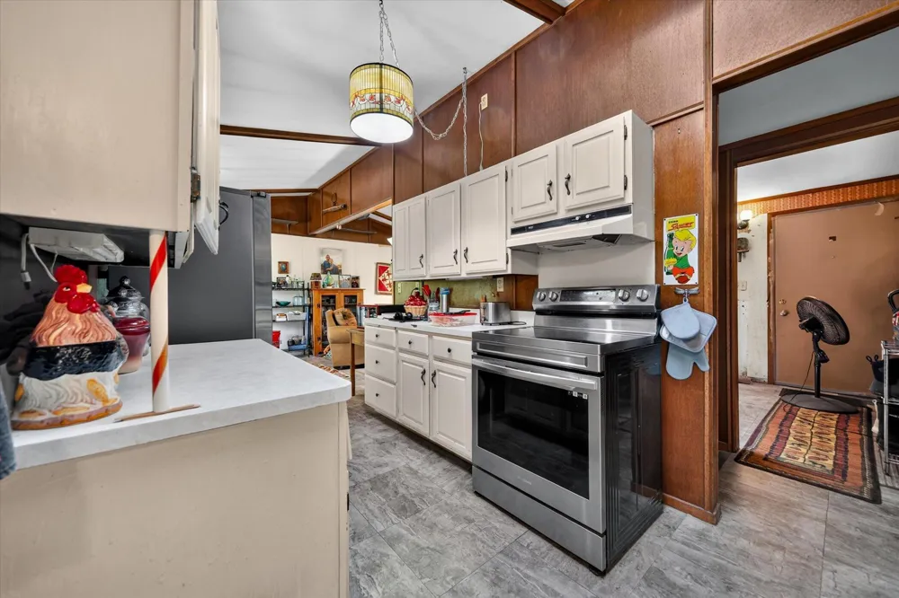 40516 County Road 669 Decatur, MI 49045