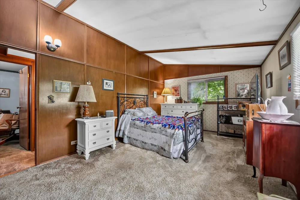 40516 County Road 669 Decatur, MI 49045