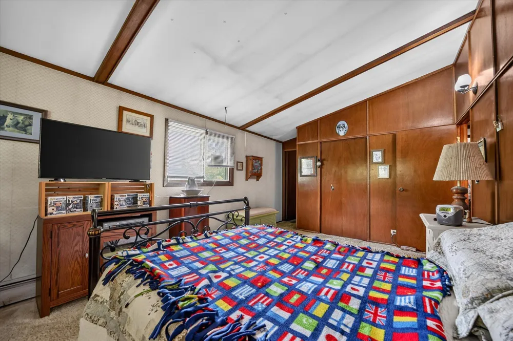 40516 County Road 669 Decatur, MI 49045