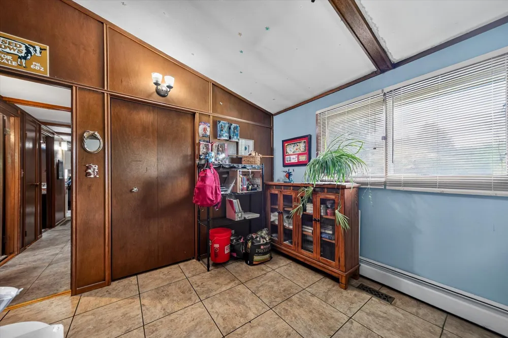40516 County Road 669 Decatur, MI 49045