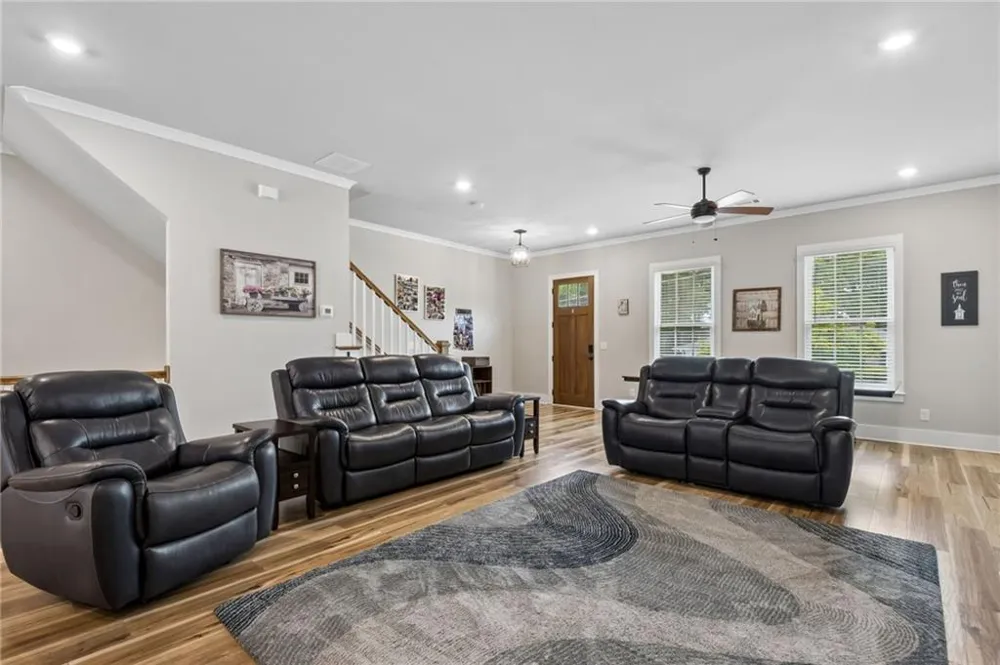 2155 Rail Yard Avenue Grayson, GA 30017