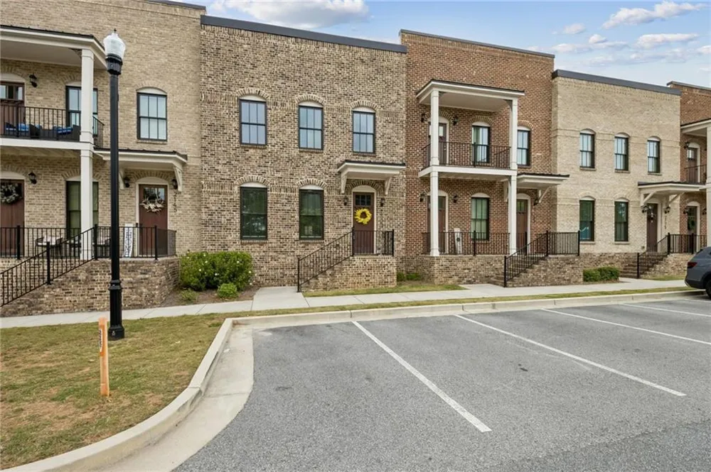 2155 Rail Yard Avenue Grayson, GA 30017