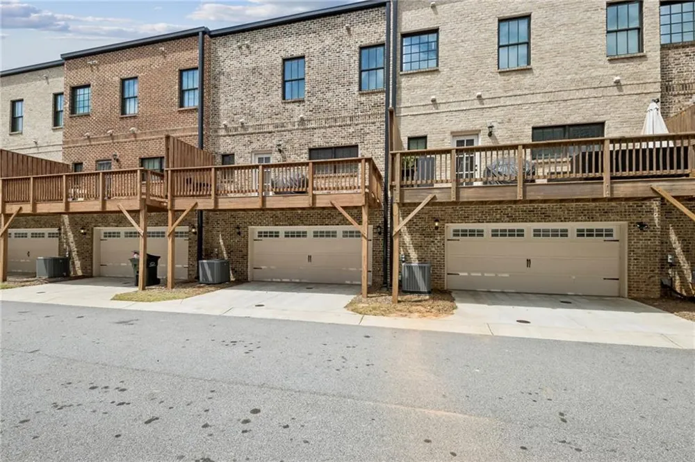 2155 Rail Yard Avenue Grayson, GA 30017