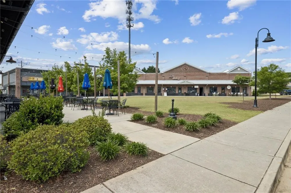 2155 Rail Yard Avenue Grayson, GA 30017
