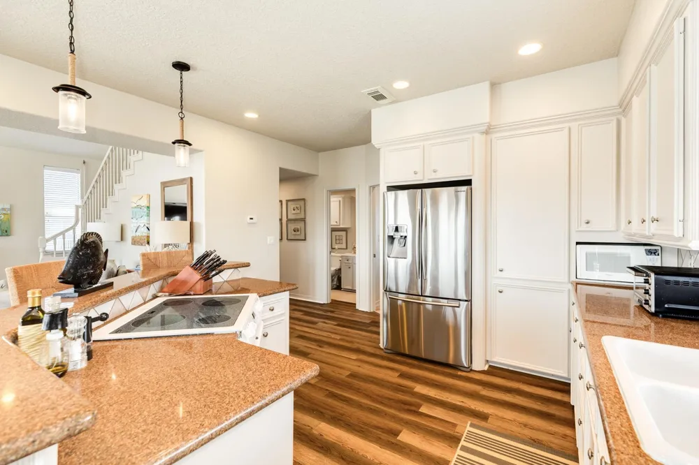 1319 Coral Way Tiki Island, TX 77554