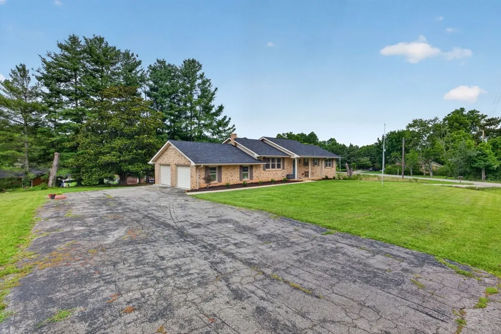 1036 Melrose Dr Cookeville, TN 38501