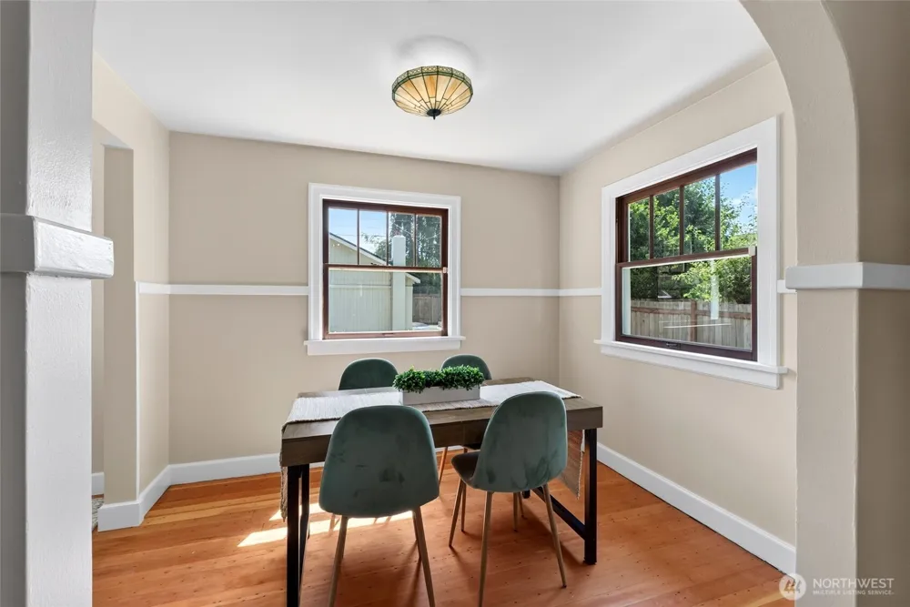 2910 9th Street Tacoma, WA 98406