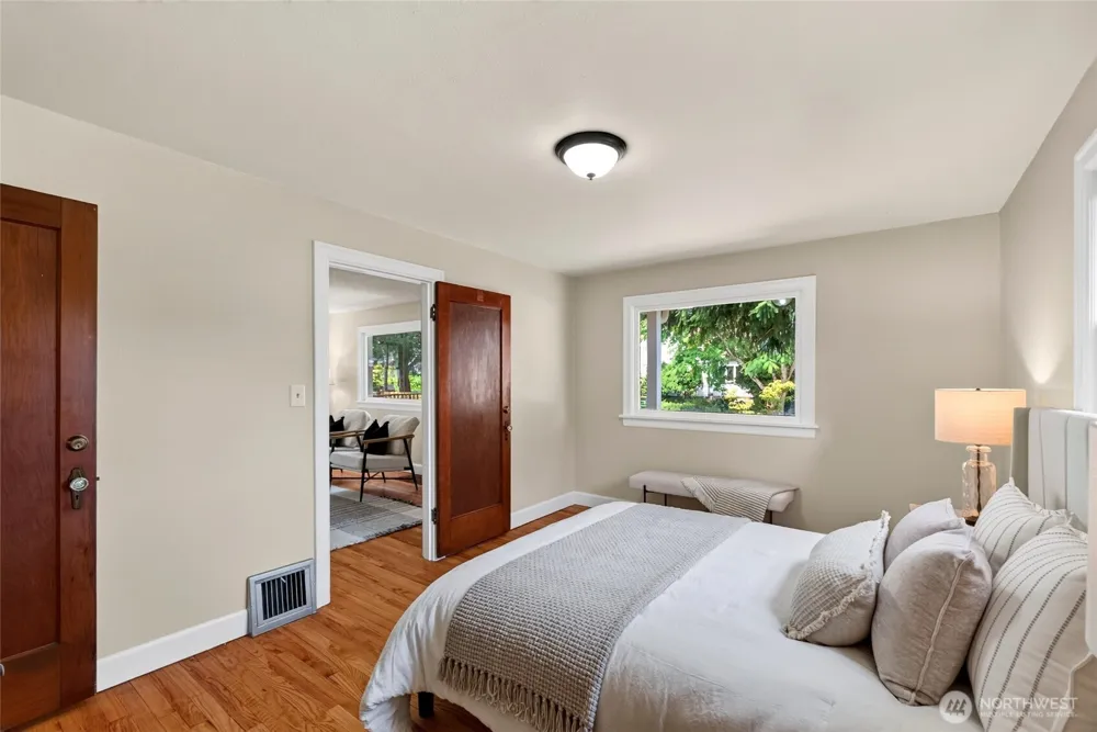 2910 9th Street Tacoma, WA 98406