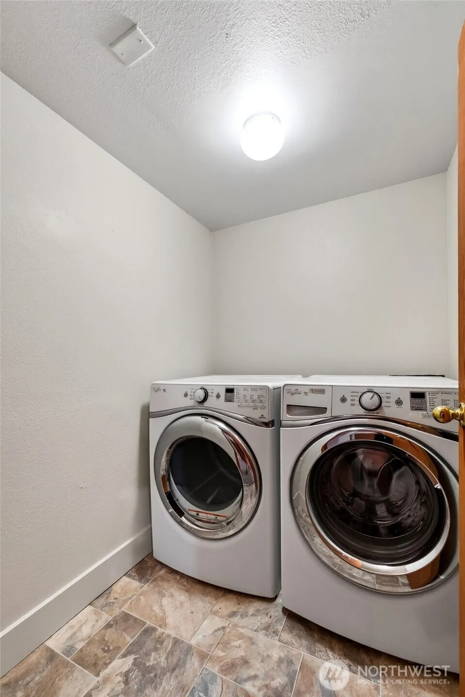 2910 9th Street Tacoma, WA 98406
