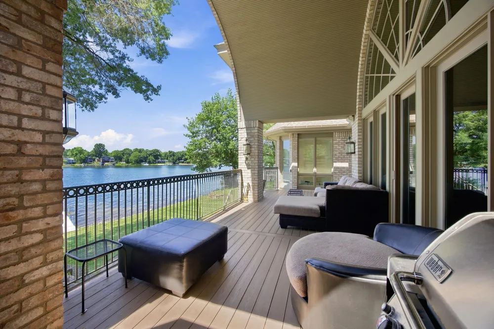 19520 W Tri Oak Circle NE East Bethel, MN 55092