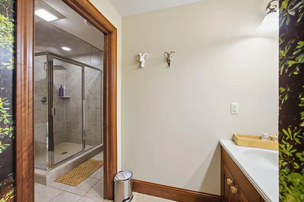 19520 W Tri Oak Circle NE East Bethel, MN 55092