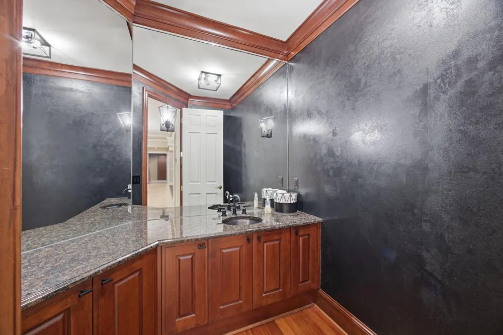 19520 W Tri Oak Circle NE East Bethel, MN 55092