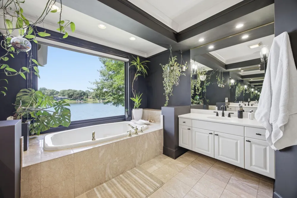 19520 W Tri Oak Circle NE East Bethel, MN 55092
