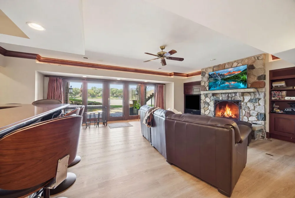 19520 W Tri Oak Circle NE East Bethel, MN 55092