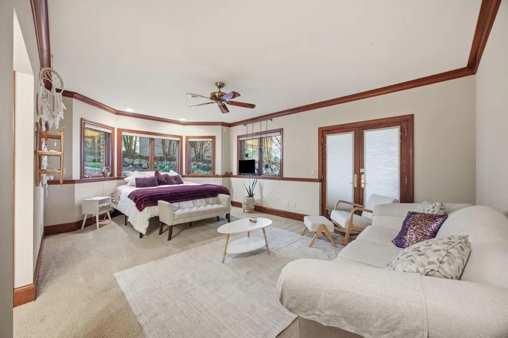 19520 W Tri Oak Circle NE East Bethel, MN 55092