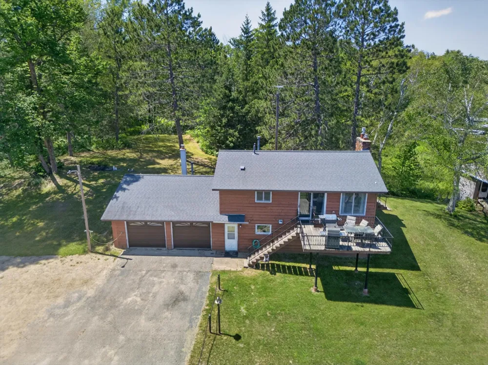 21852 Moose Point Road Cohasset, MN 55721