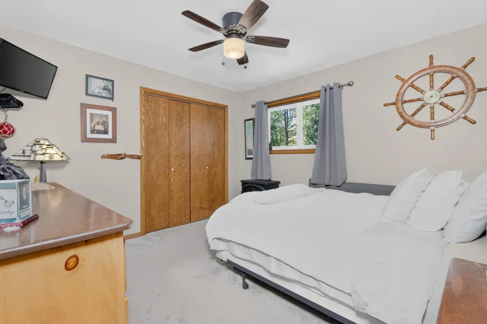 21852 Moose Point Road Cohasset, MN 55721