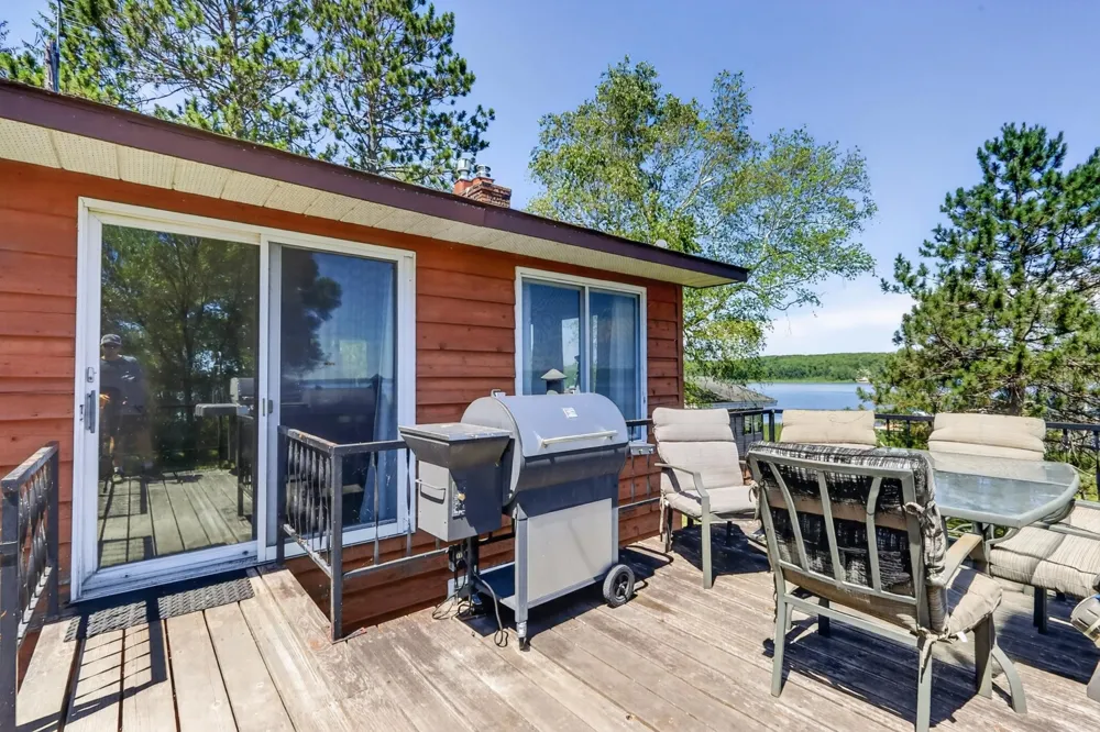 21852 Moose Point Road Cohasset, MN 55721