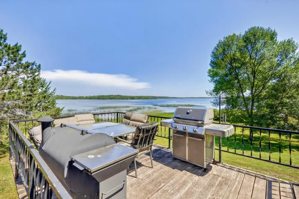 21852 Moose Point Road Cohasset, MN 55721