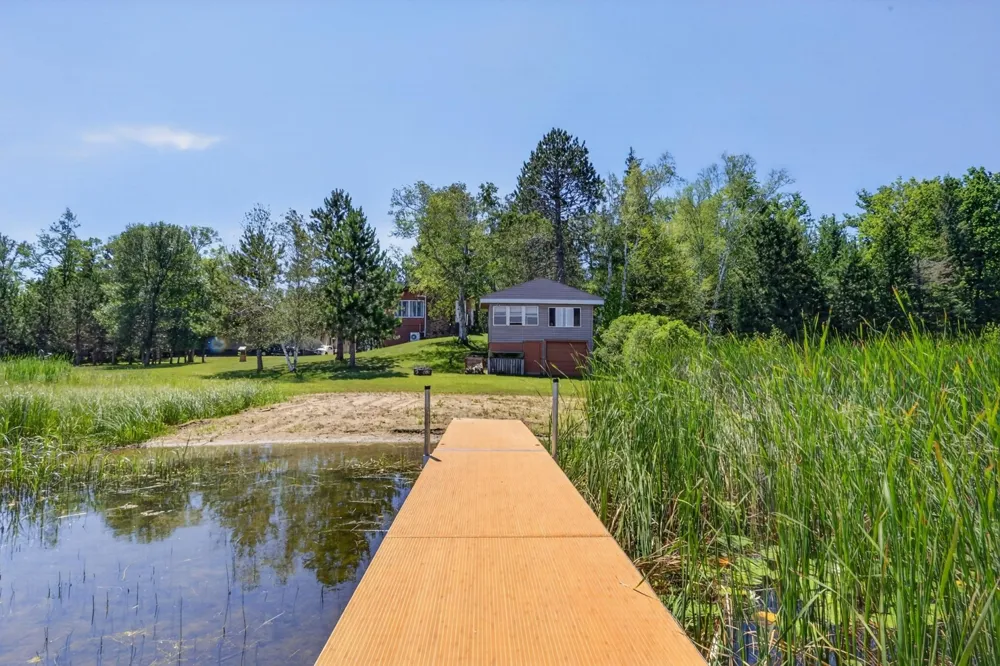 21852 Moose Point Road Cohasset, MN 55721