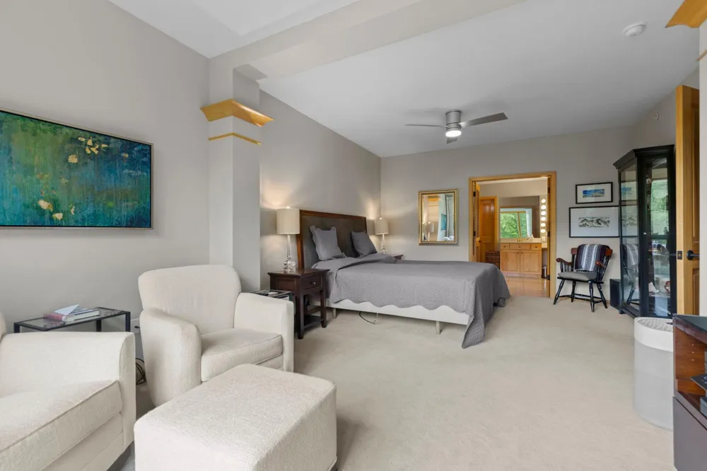 11460 Fairfield Road W #103 Minnetonka, MN 55305