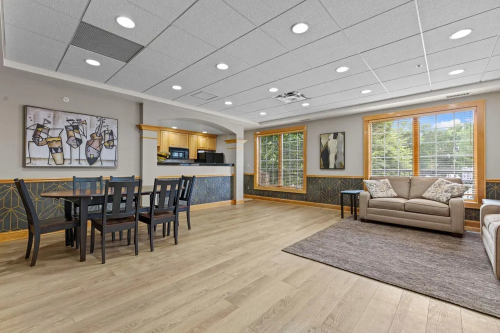 11460 Fairfield Road W #103 Minnetonka, MN 55305