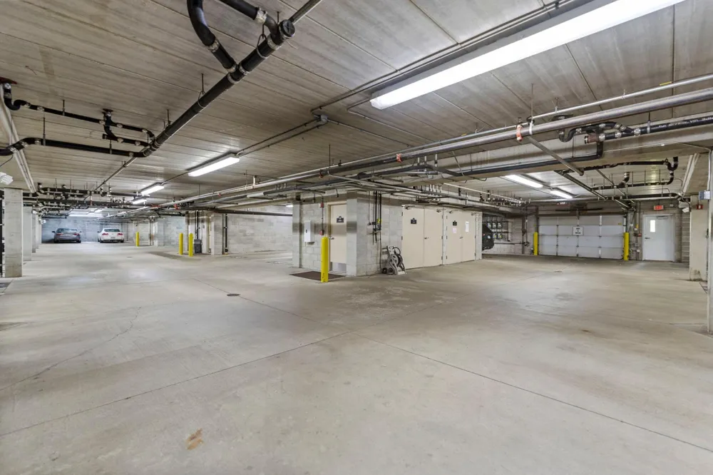 11460 Fairfield Road W #103 Minnetonka, MN 55305