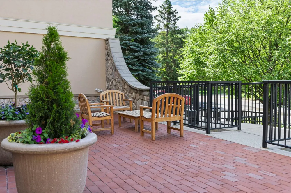 11460 Fairfield Road W #103 Minnetonka, MN 55305