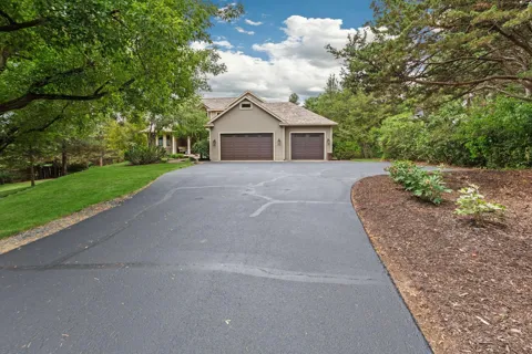 715 Crosby Drive